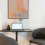 Limehome Frankfurt Gutleutstrasse - Digital Access Aparthotel