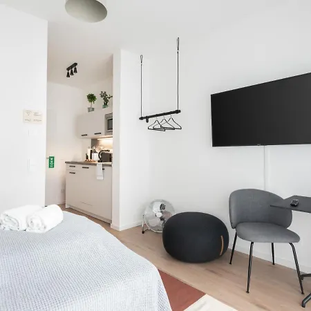Limehome Frankfurt Gutleutstrasse - Digital Access 3* Frankfurt nad Mohanem